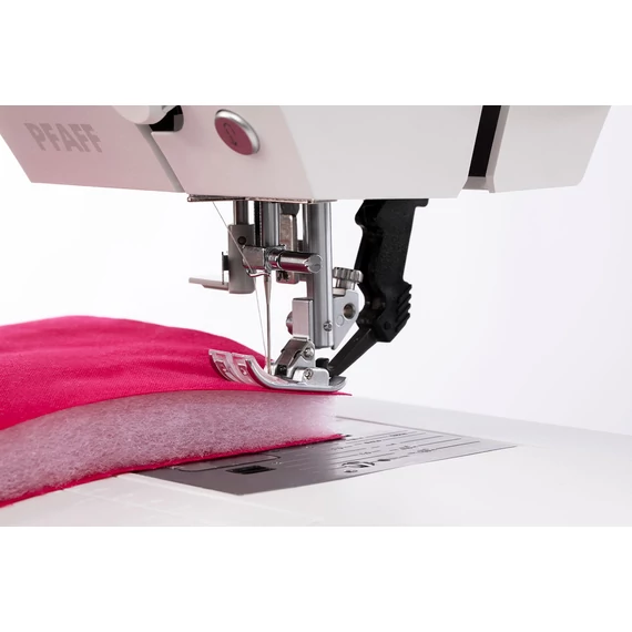 Pfaff Quilt Ambition 630 háztartási varrógép